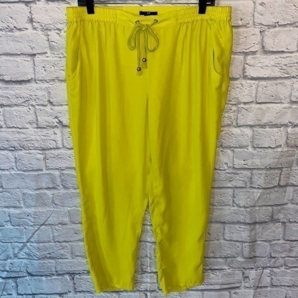 H&M Lightweight Somewhat Sheer Athleisure Elastic Waist Drawstring Neon Pants